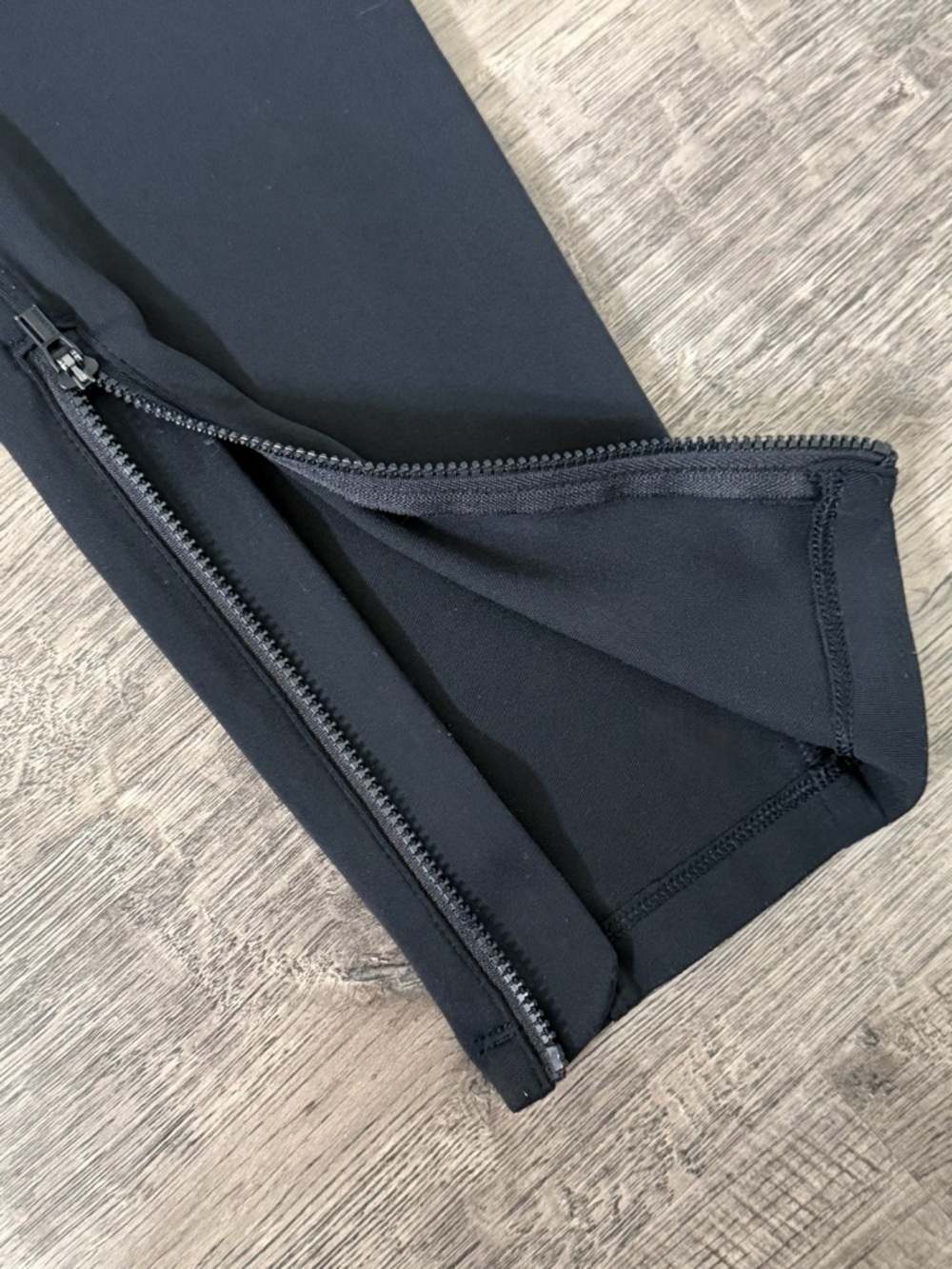 Athleta Delancey Moto Leggings Athleisure Black High Rise M - Picture 5 of 12